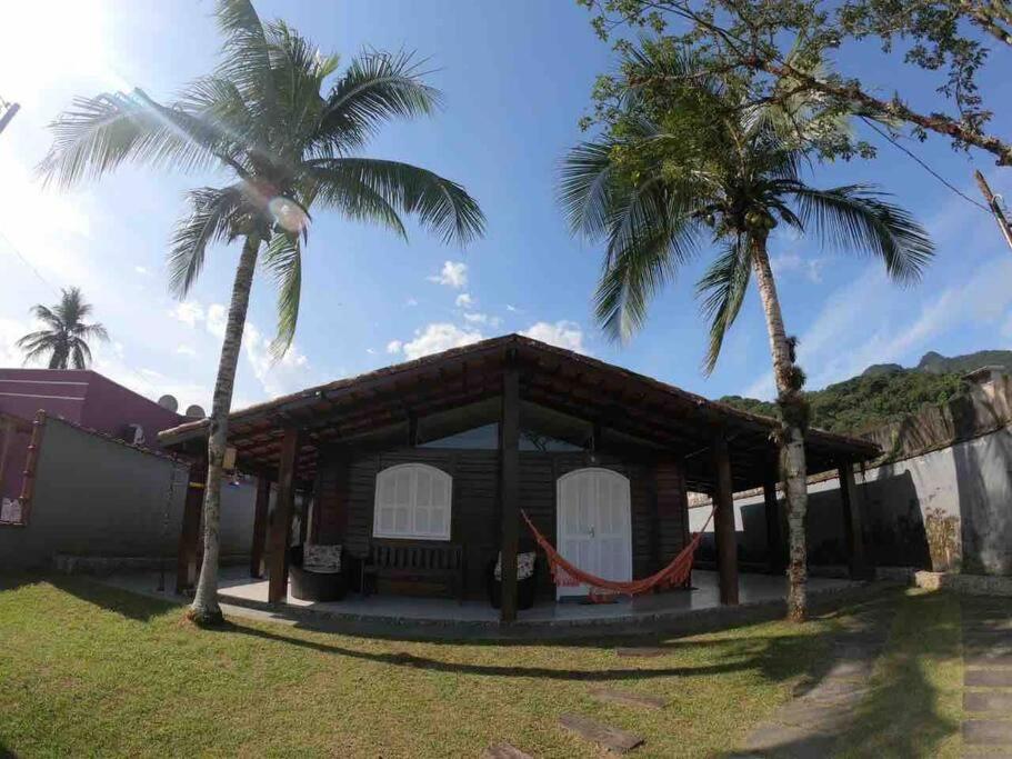 Casa em condomínio fechado em Ubatuba