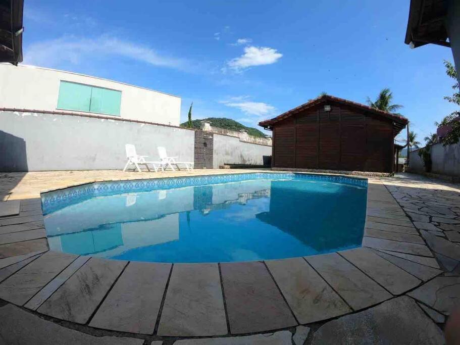 Casa em condomínio fechado em Ubatuba