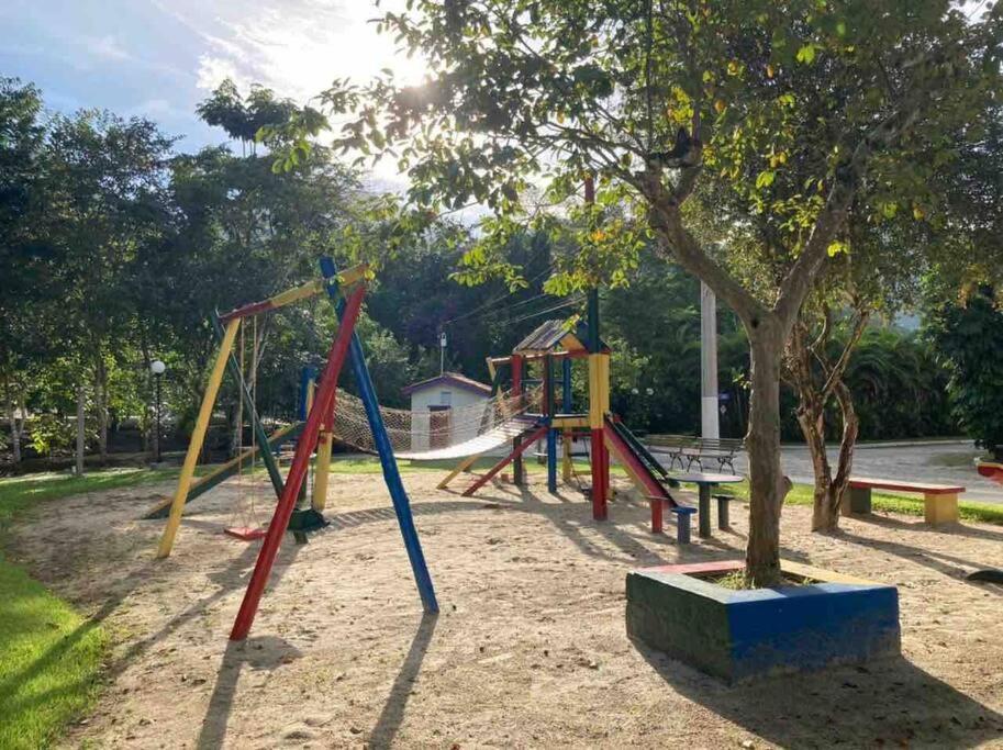 Casa em condomínio fechado em Ubatuba