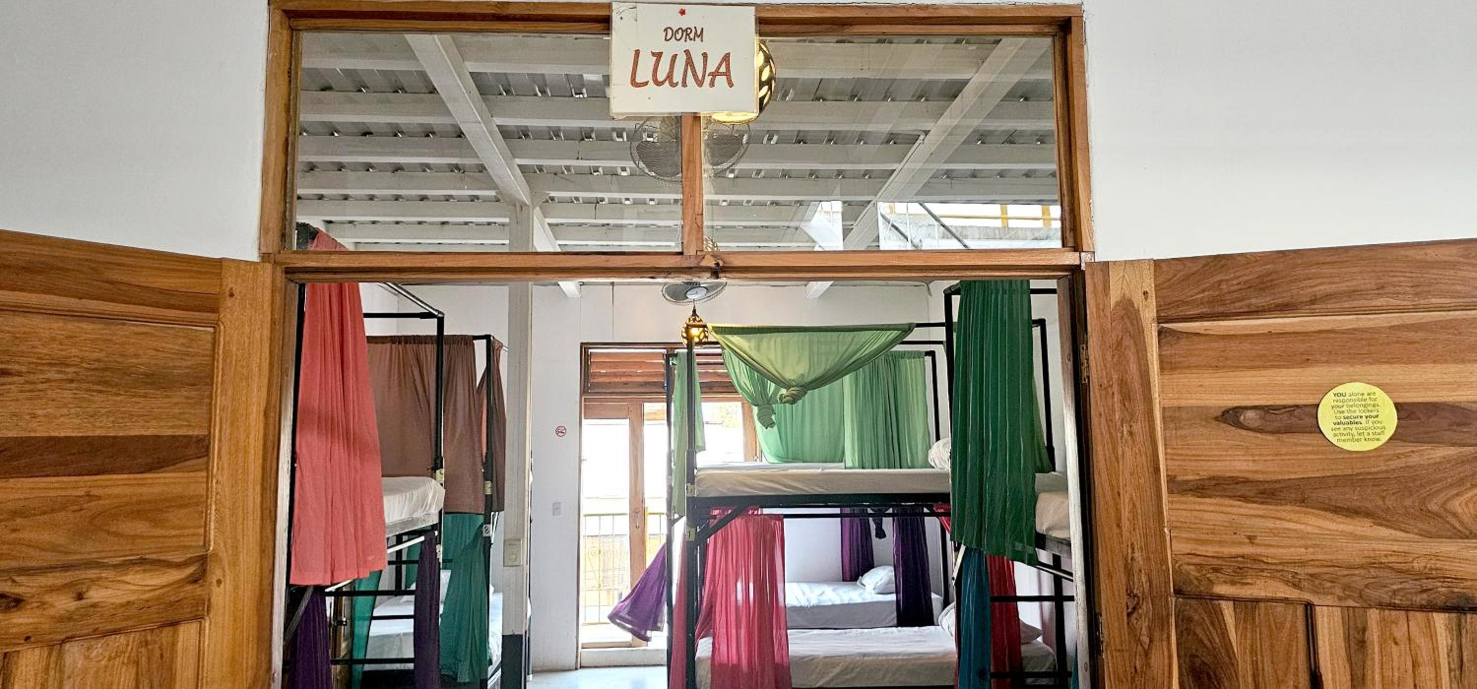 Casa Oro Eco Hostel