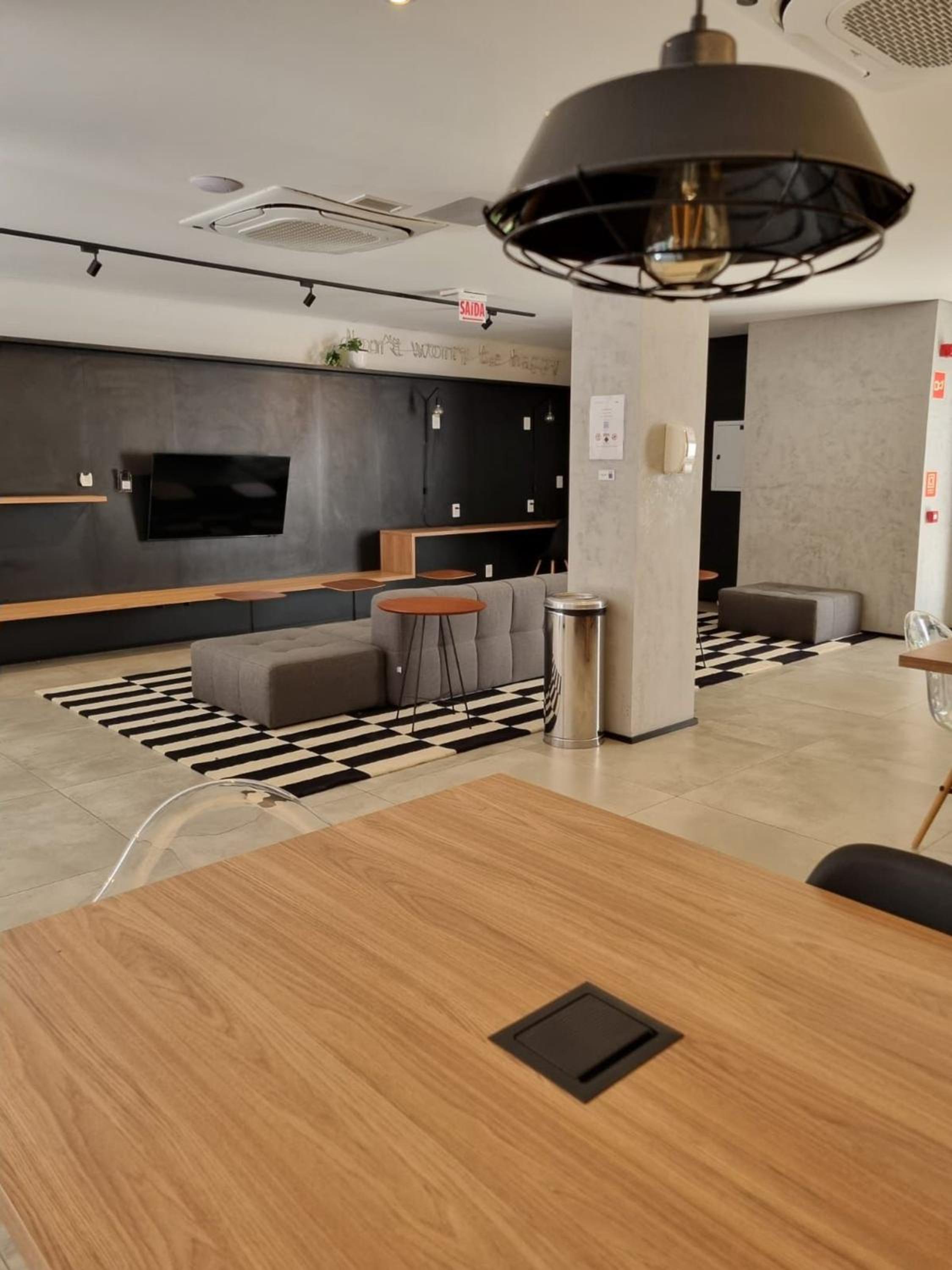 Studio Urbic Novo e Moderno em Moema