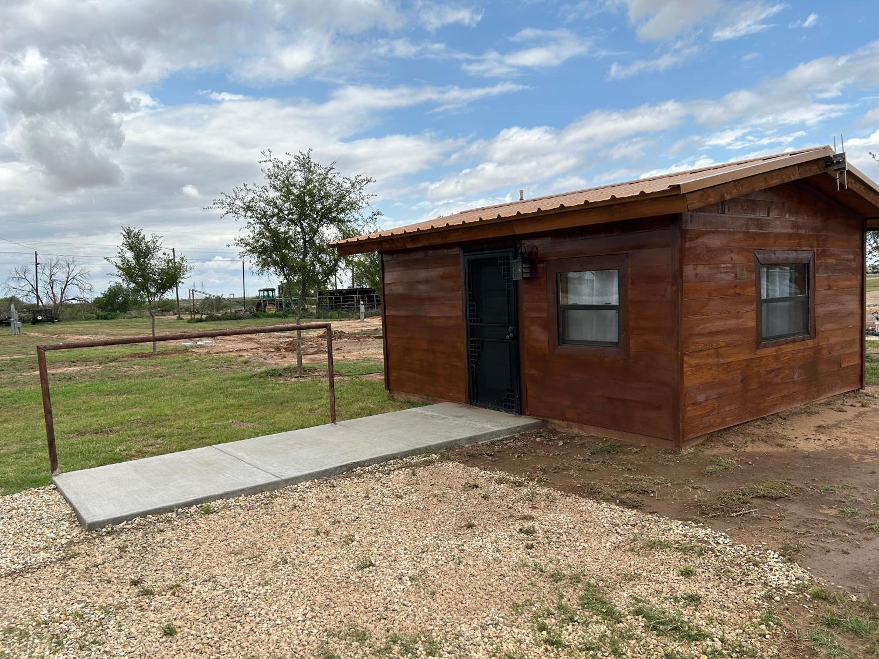 Hotel Tack Room - Image 1