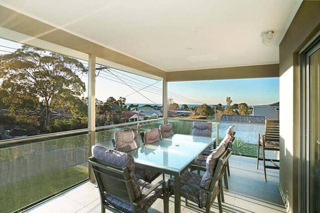 Dromana Grove SPA & POOL sleeps 15