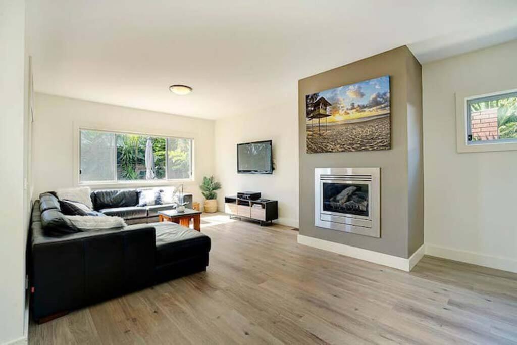 Dromana Grove SPA & POOL sleeps 15