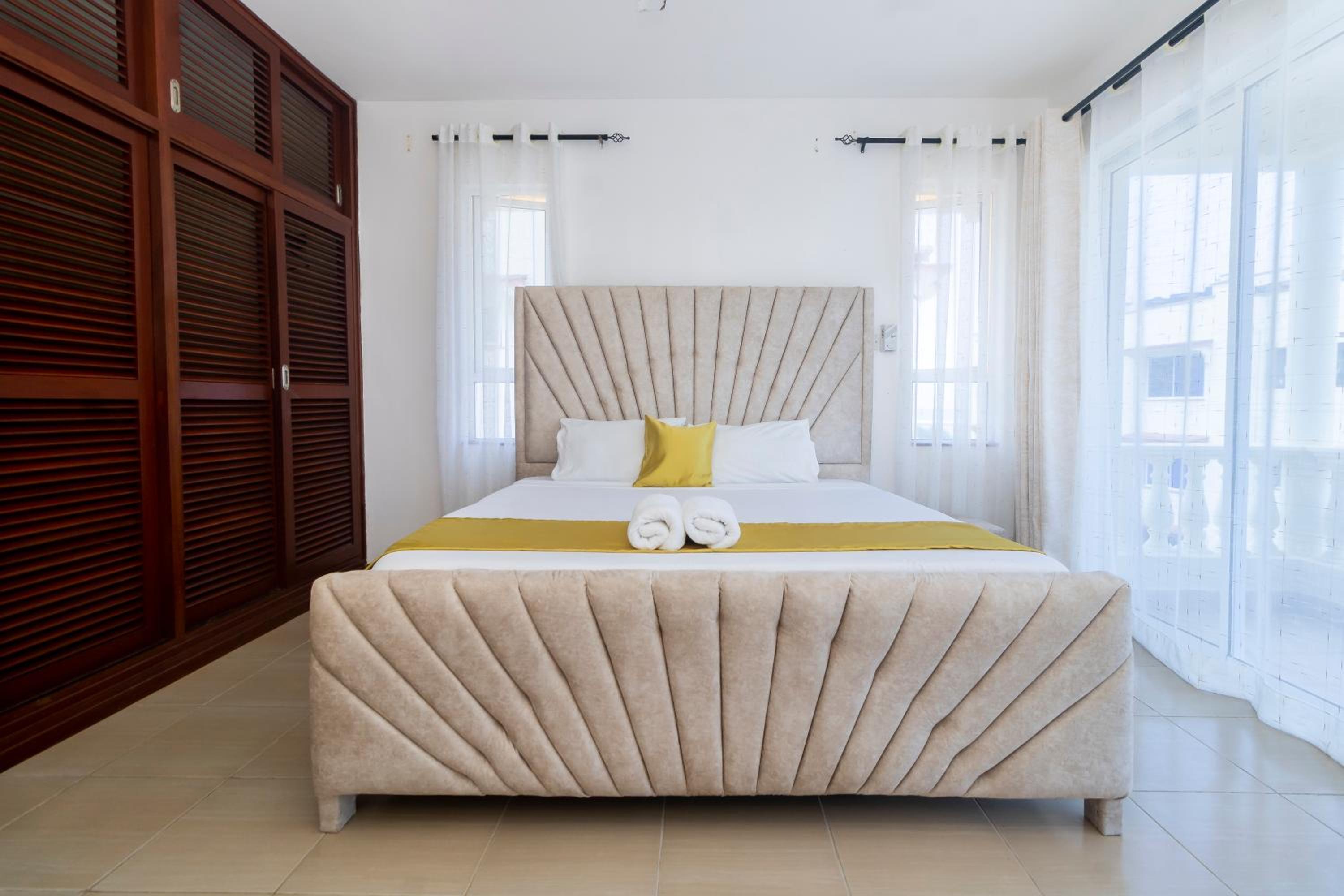 Cozy 2BR Seaview Pentahouse in Nyali, Mombasa, view 5