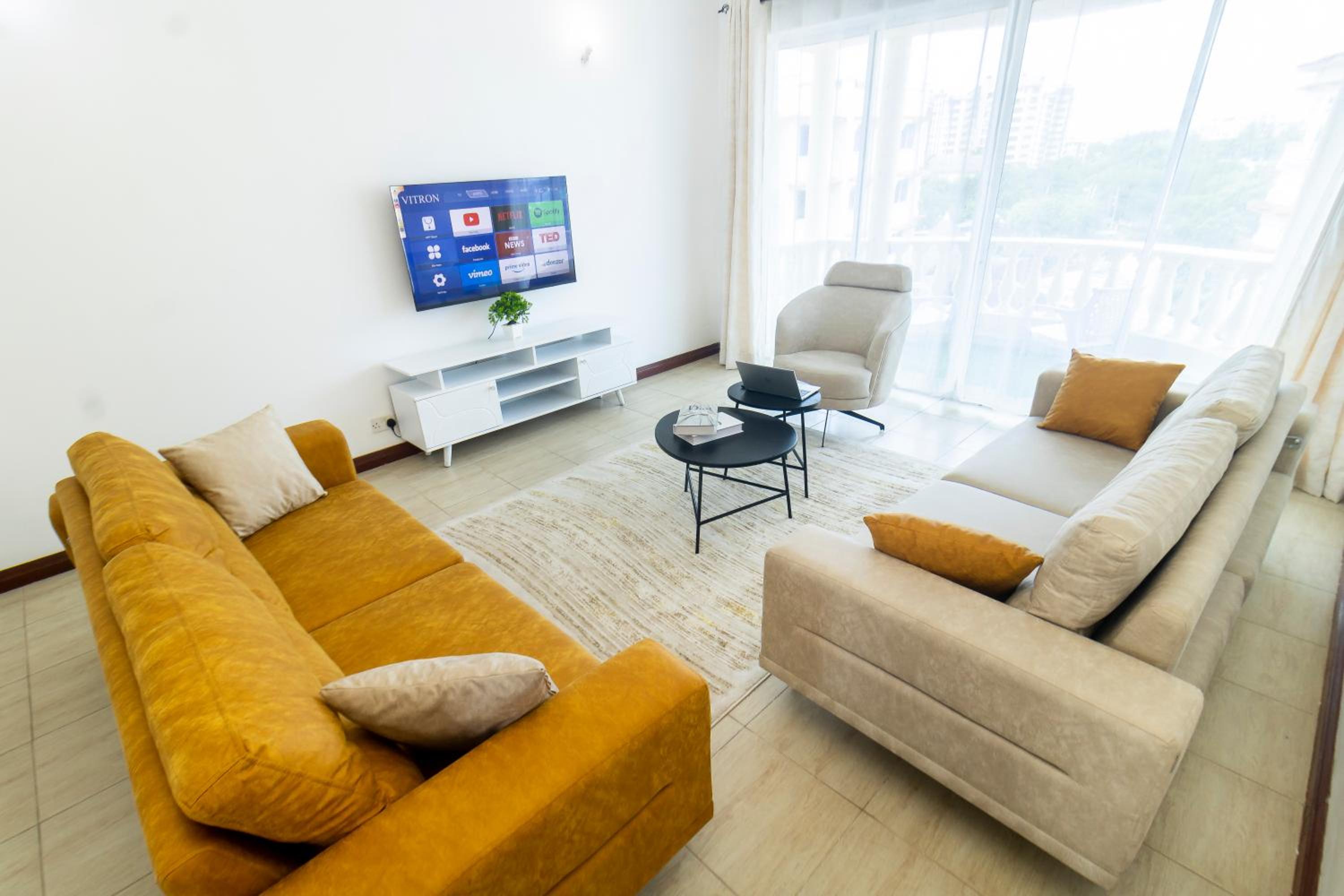 Cozy 2BR Seaview Pentahouse in Nyali, Mombasa, view 3