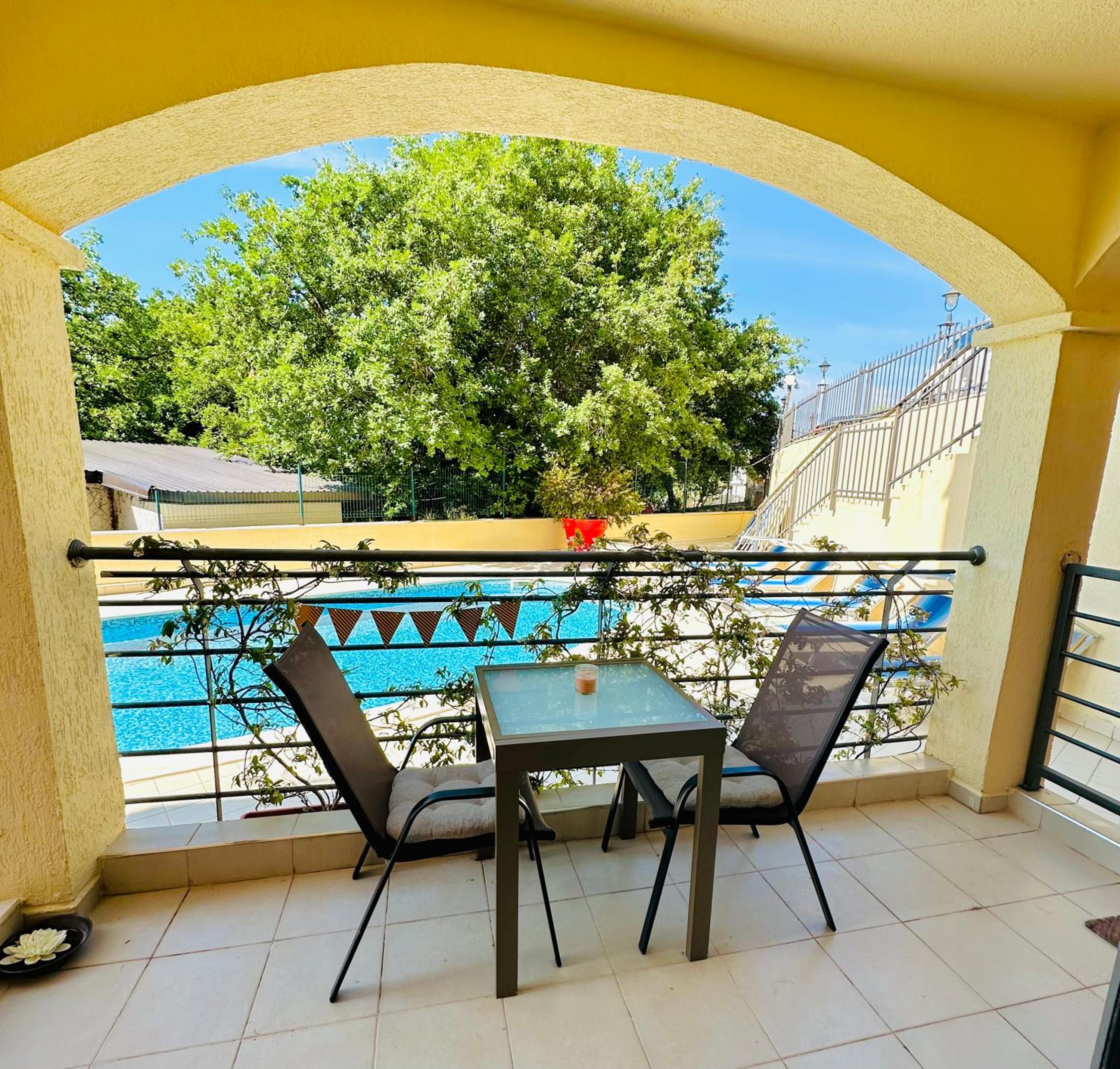 Apartment "Gluecks-Griff" inside Becici Sunset photo 3