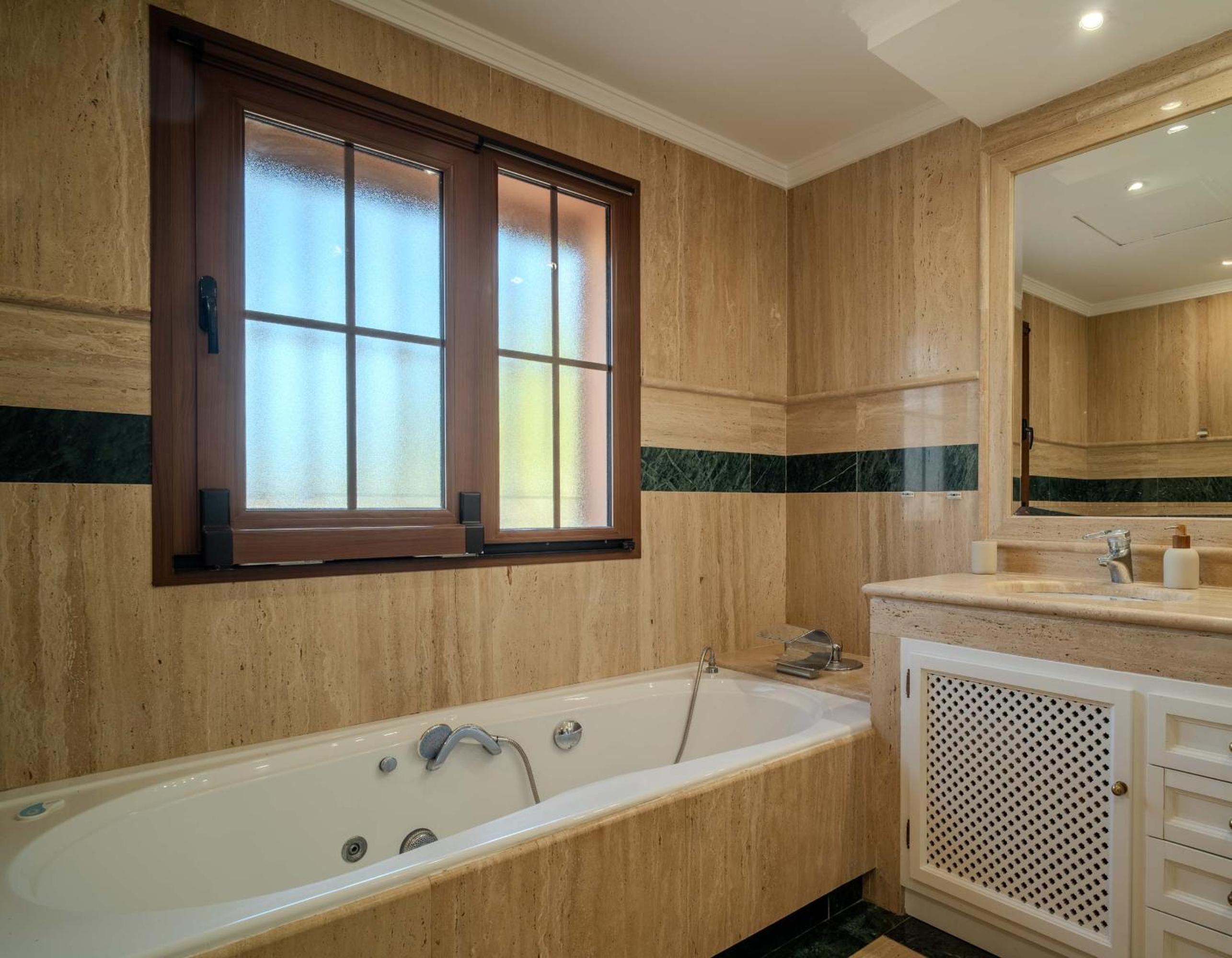 Villa Picasso Marbella