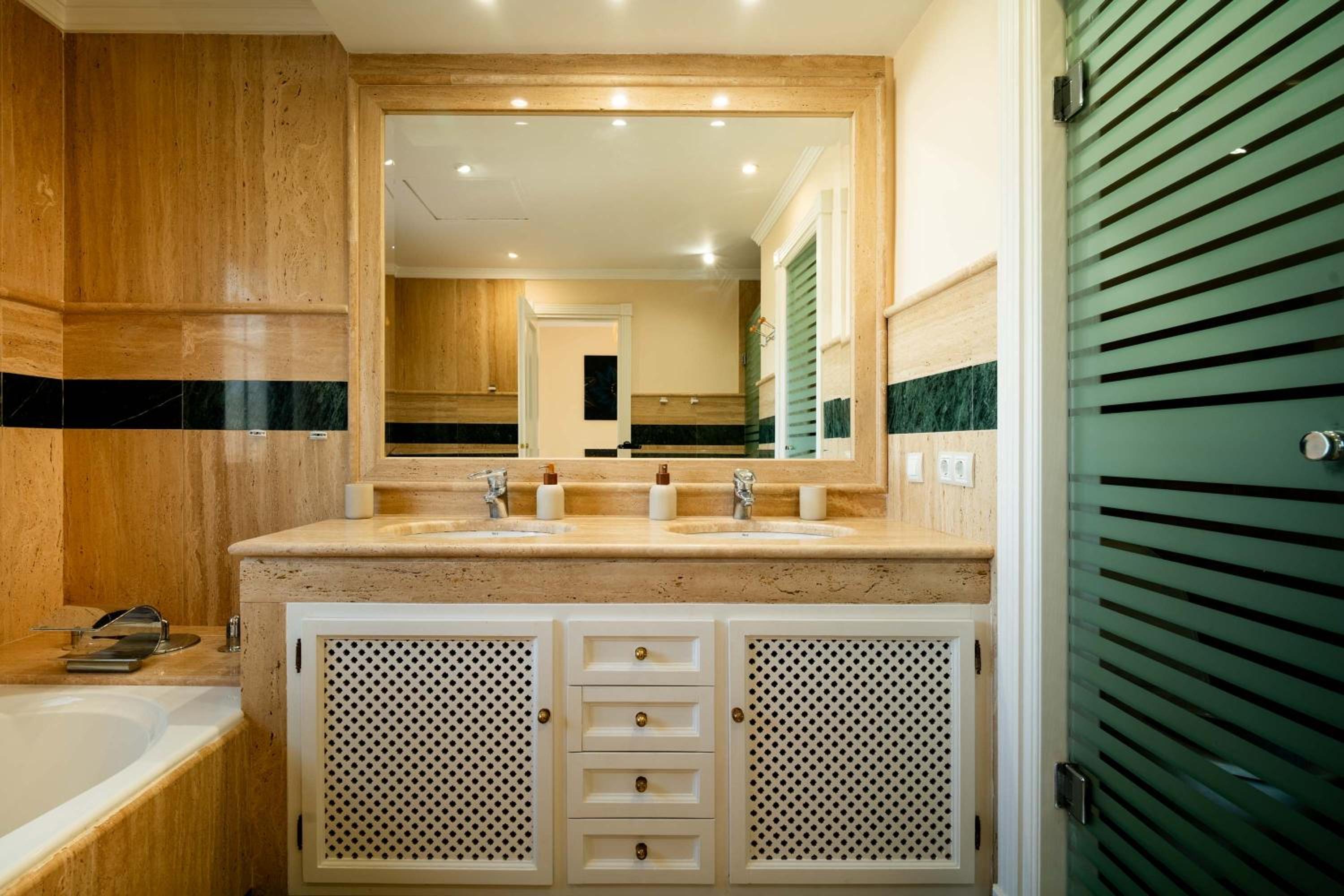 Villa Picasso Marbella