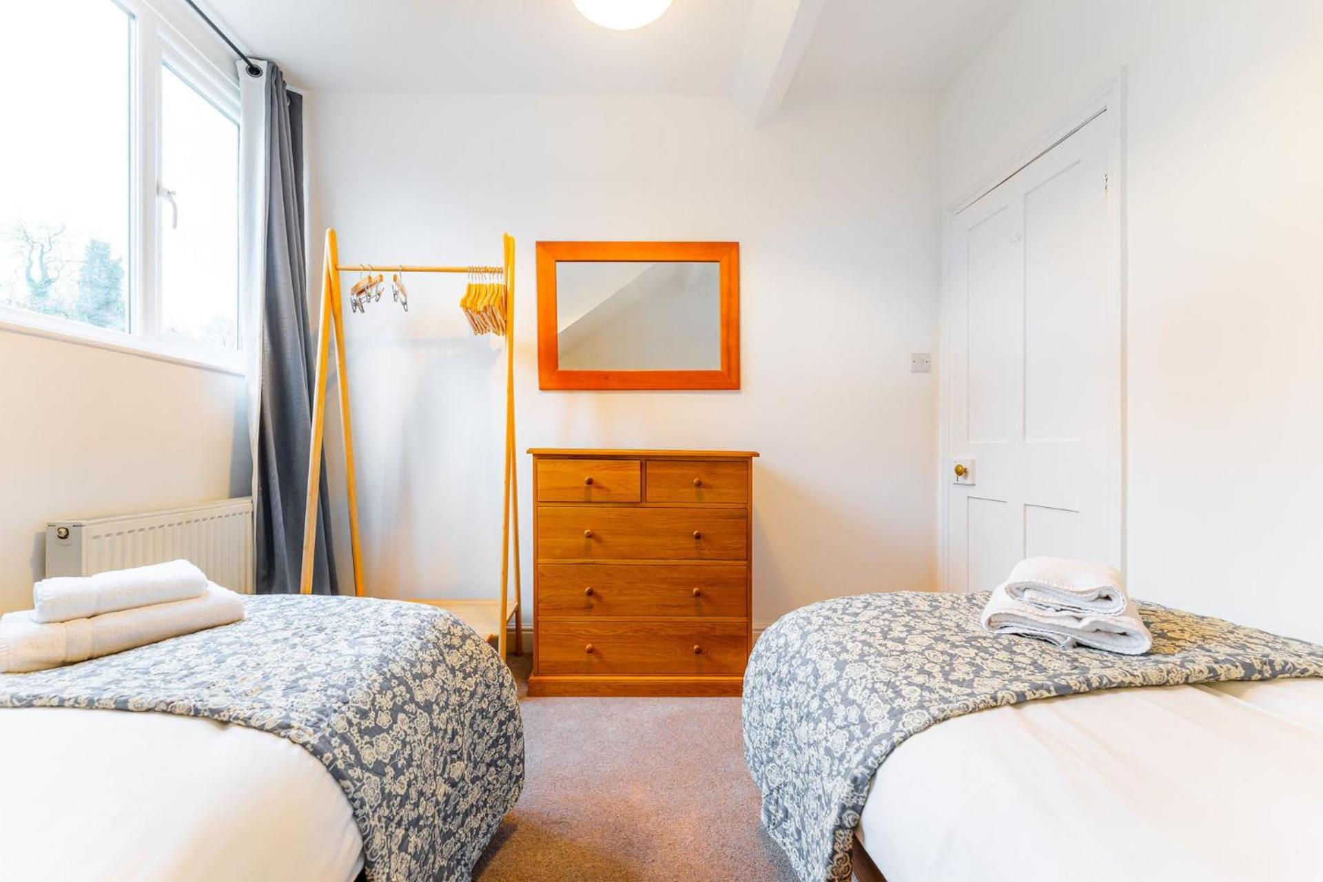 3 Bed in Ambleside oc-lr080
