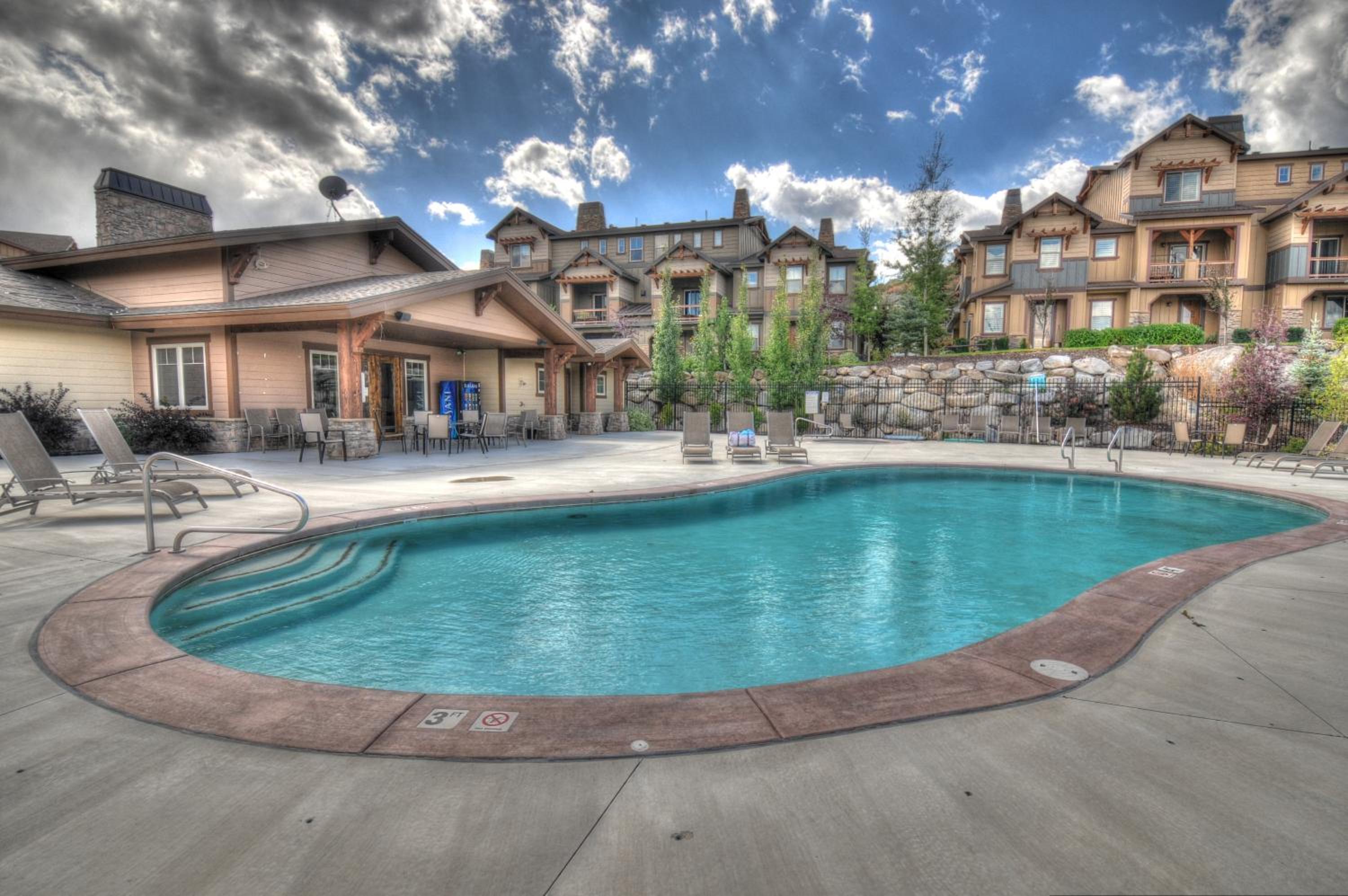 Retreat at Jordanelle 13285 by Moose Management view 4