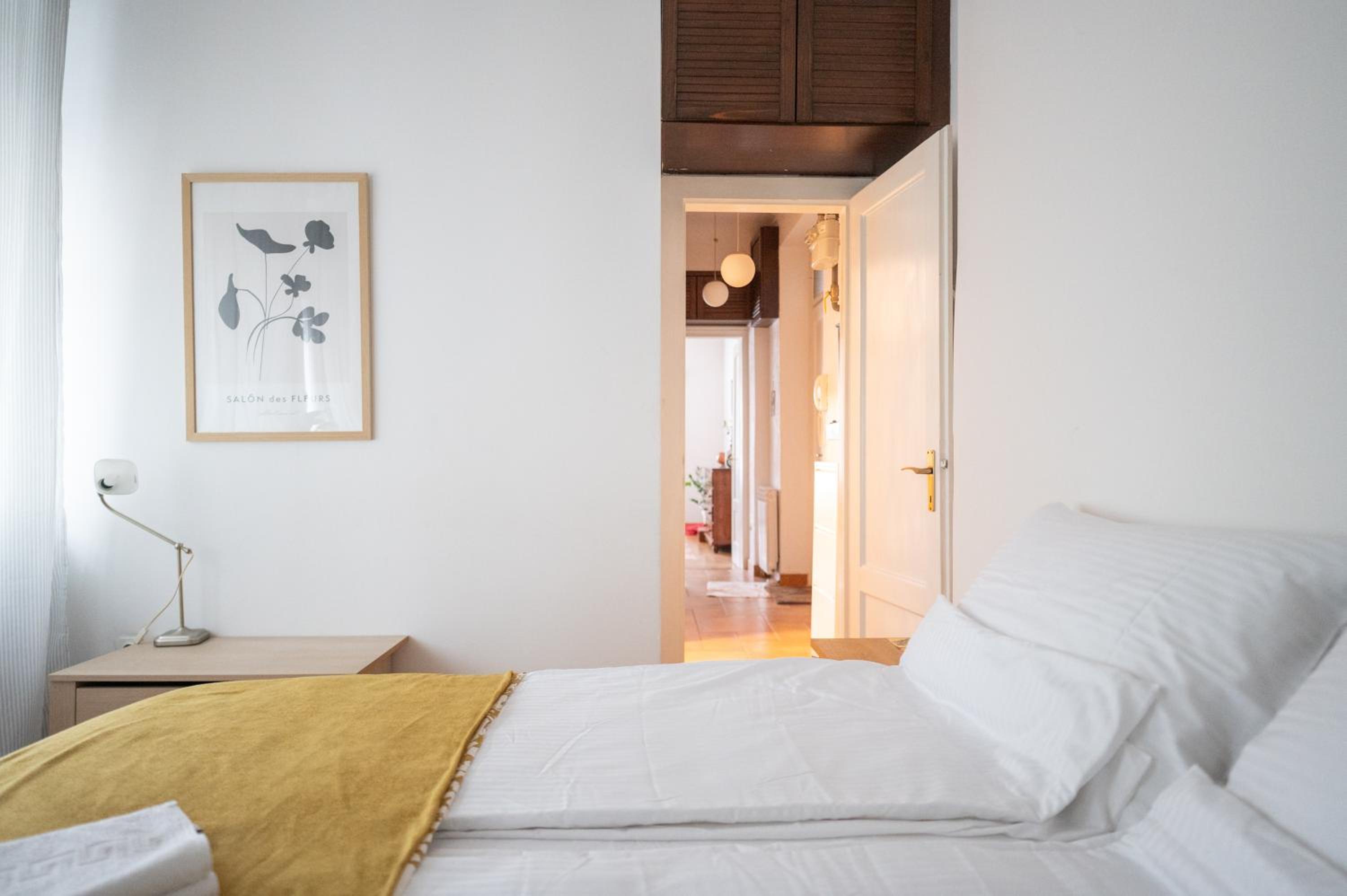 Bricks & Bikes en Zagreb — bedroom