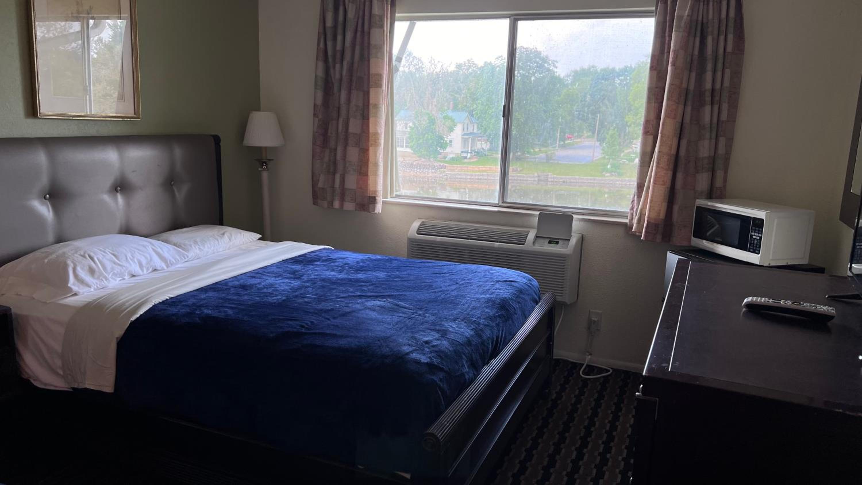 River Walk Inn