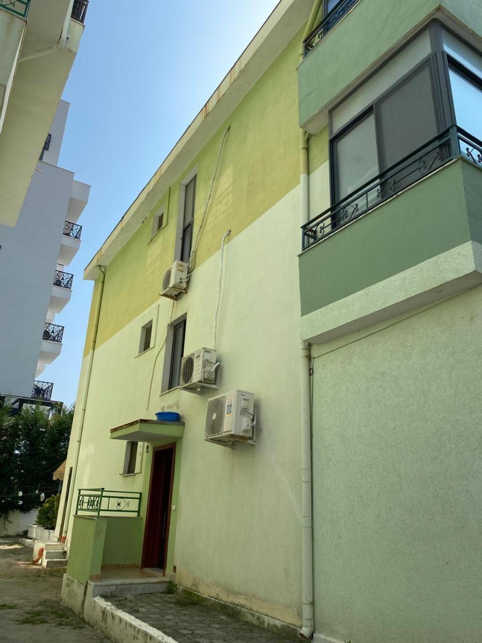 Golem Beach House Luli