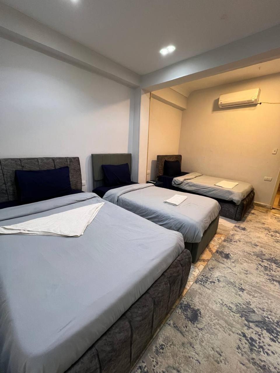 Beko pyramids inn