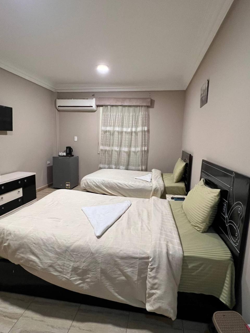 Beko pyramids inn