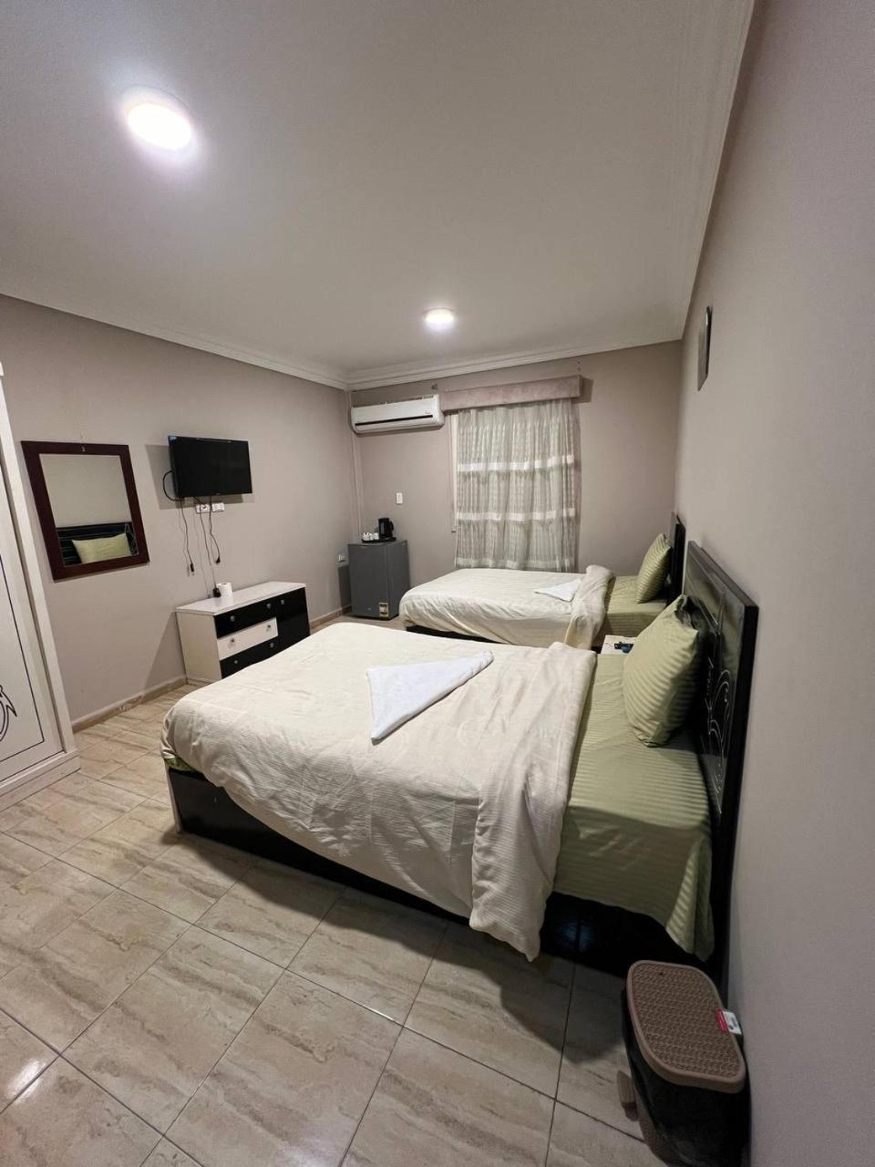 Beko pyramids inn
