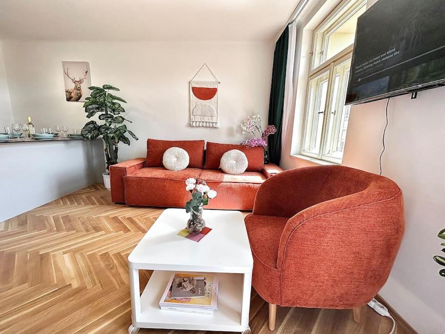 NewAPT next to Wenceslas Square