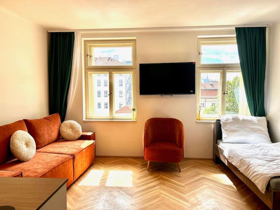 NewAPT next to Wenceslas Square