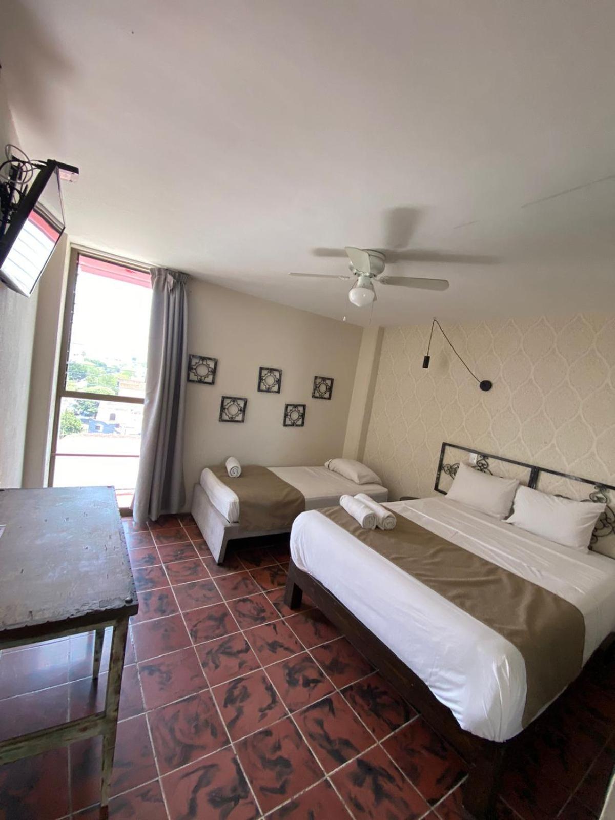 Hotel Flamingos