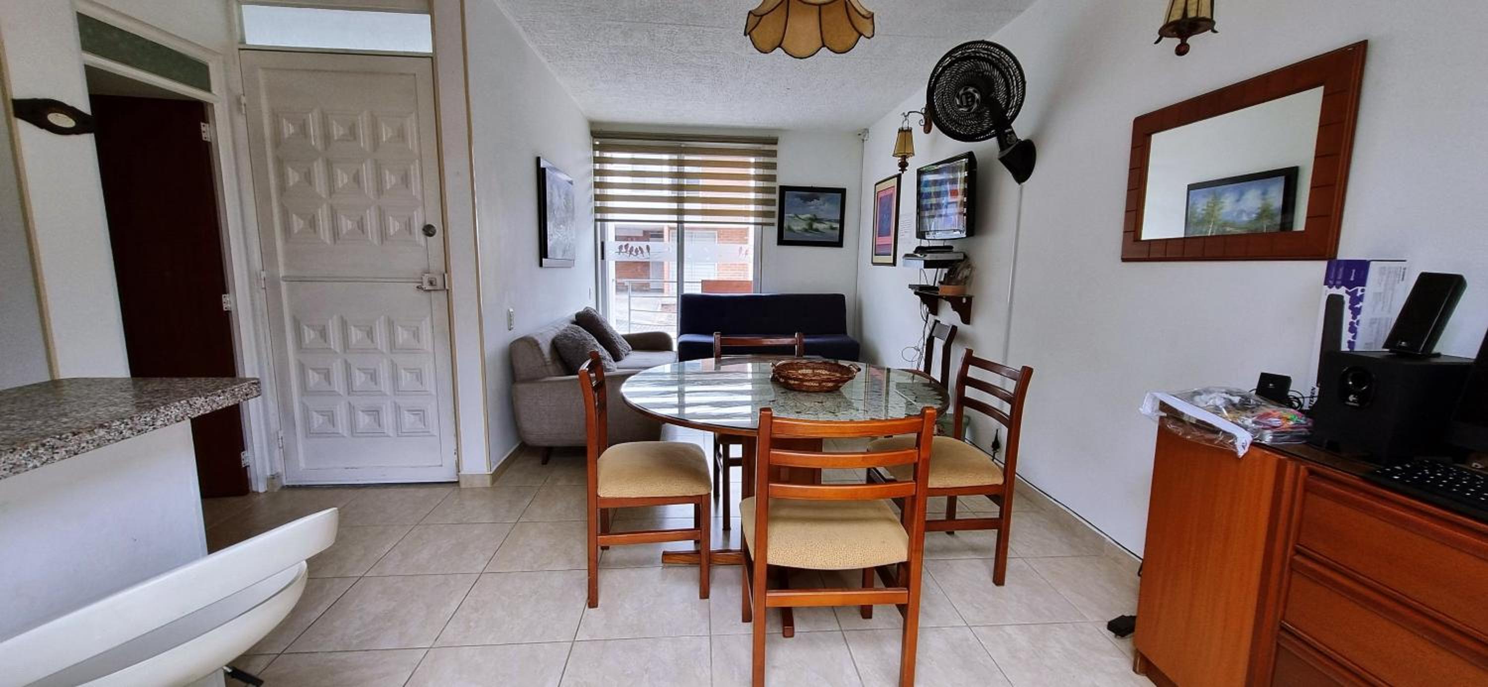 Casa descanso en Anapoima Conjunto con piscina 3 habitaciones