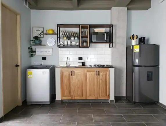 Apartasuites Laureles