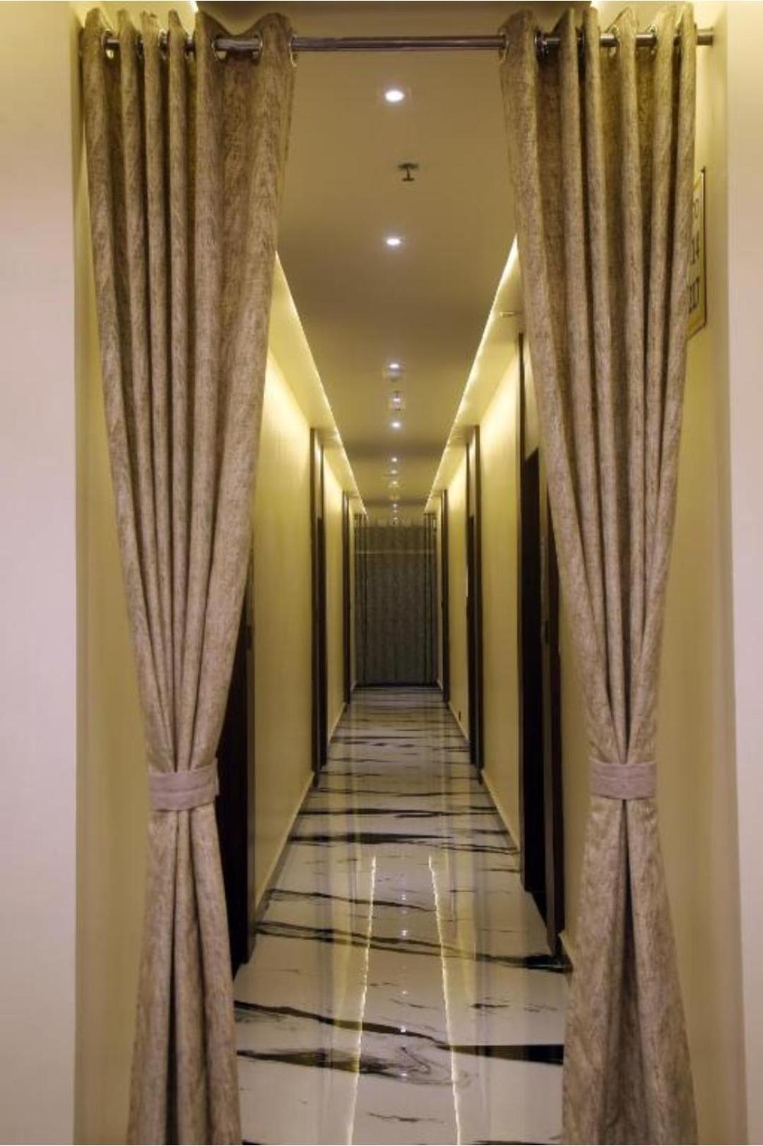 Hotel Sarkar Grand view 3