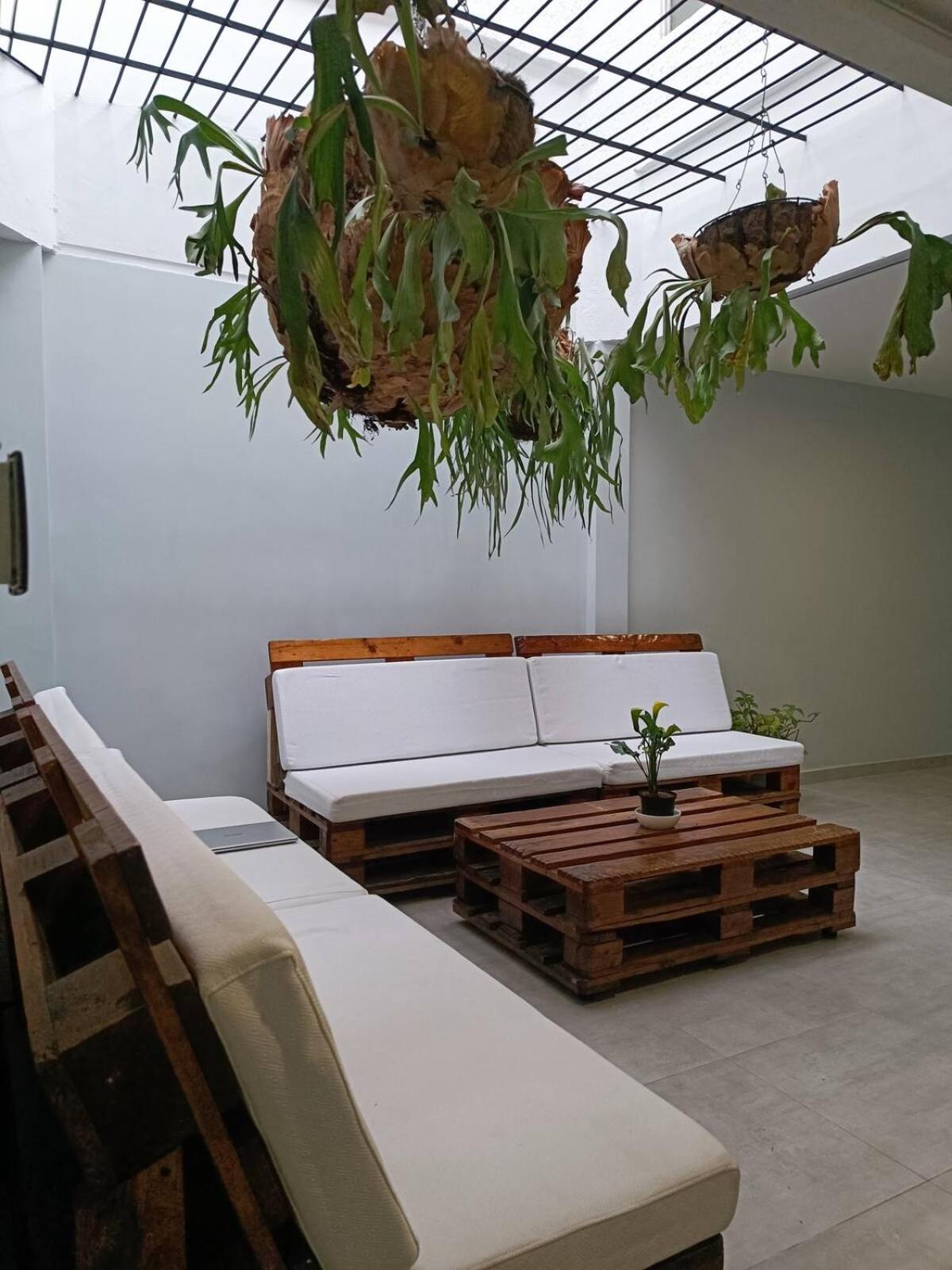 Apartasuites Laureles