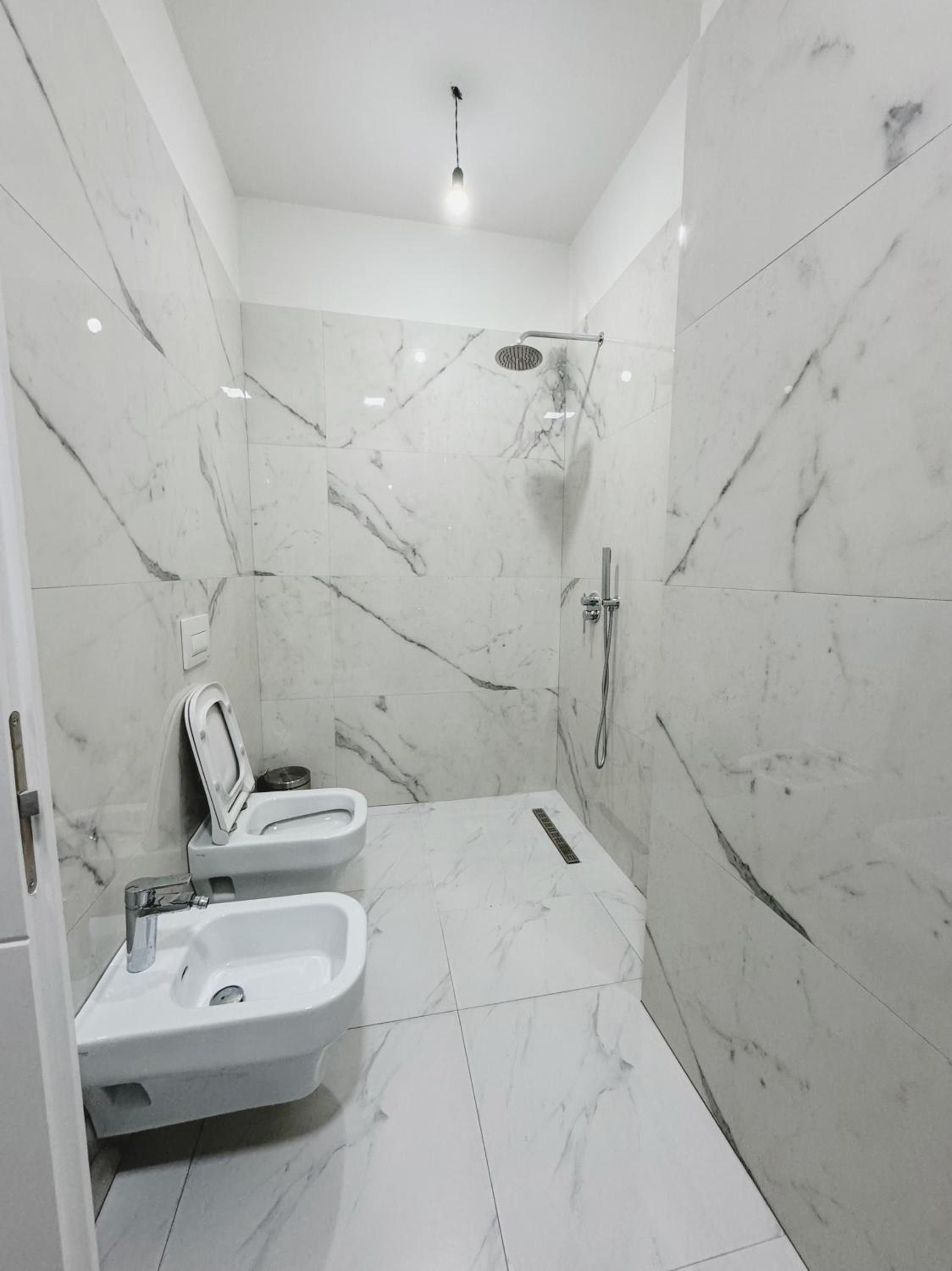 Tirana Lake View Premium Apartment