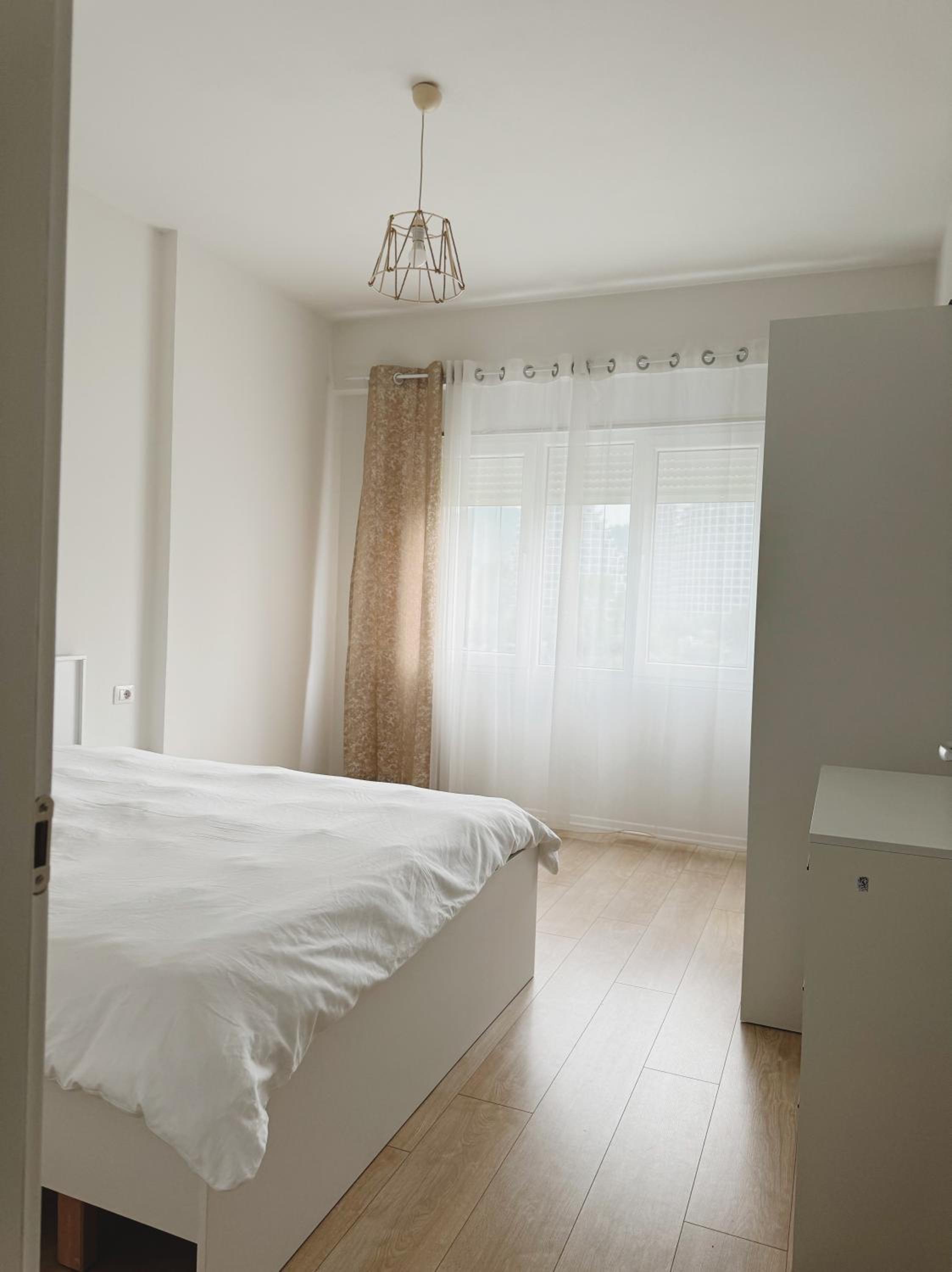 Tirana Lake View Premium Apartment
