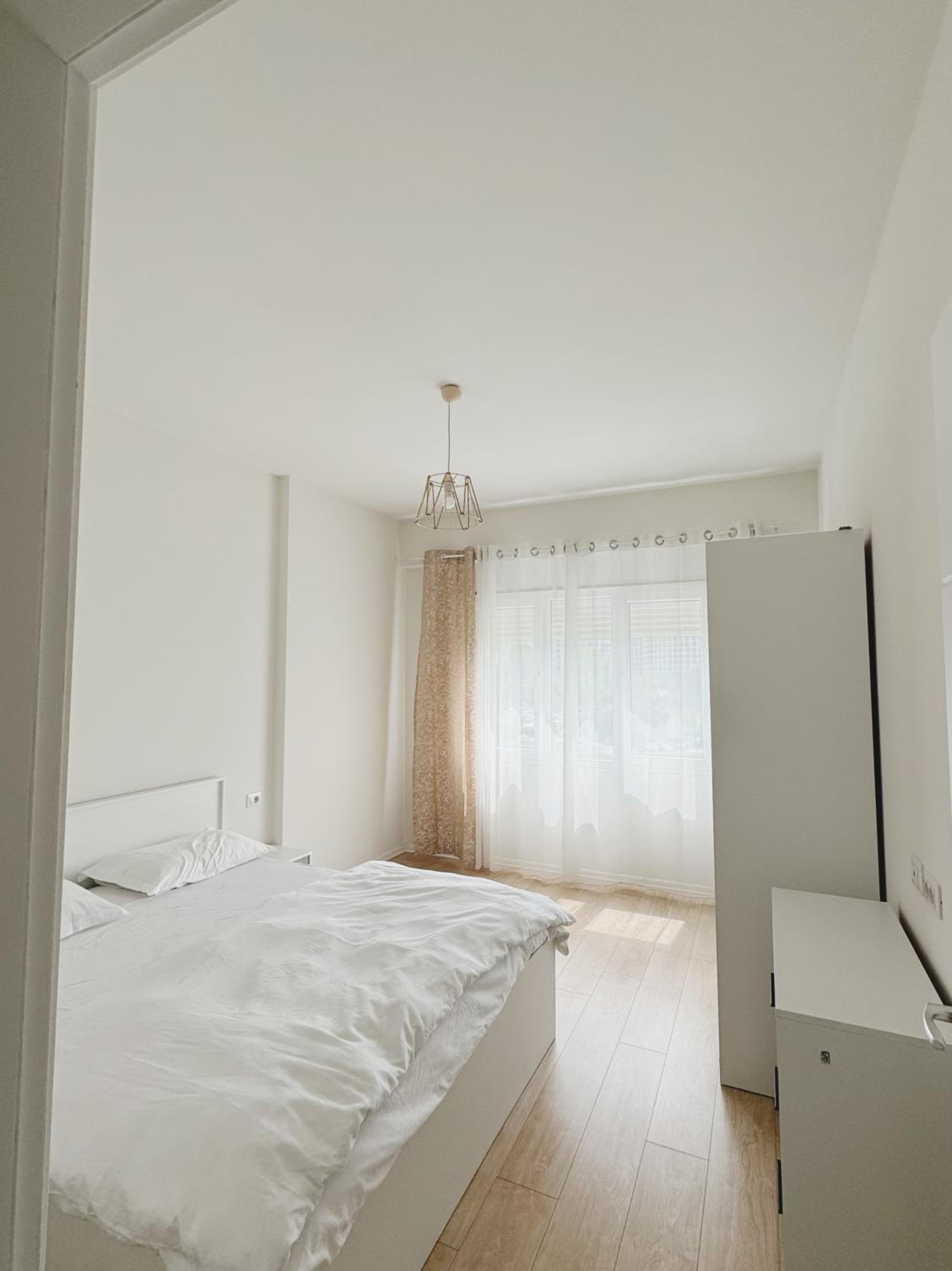 Tirana Lake View Premium Apartment