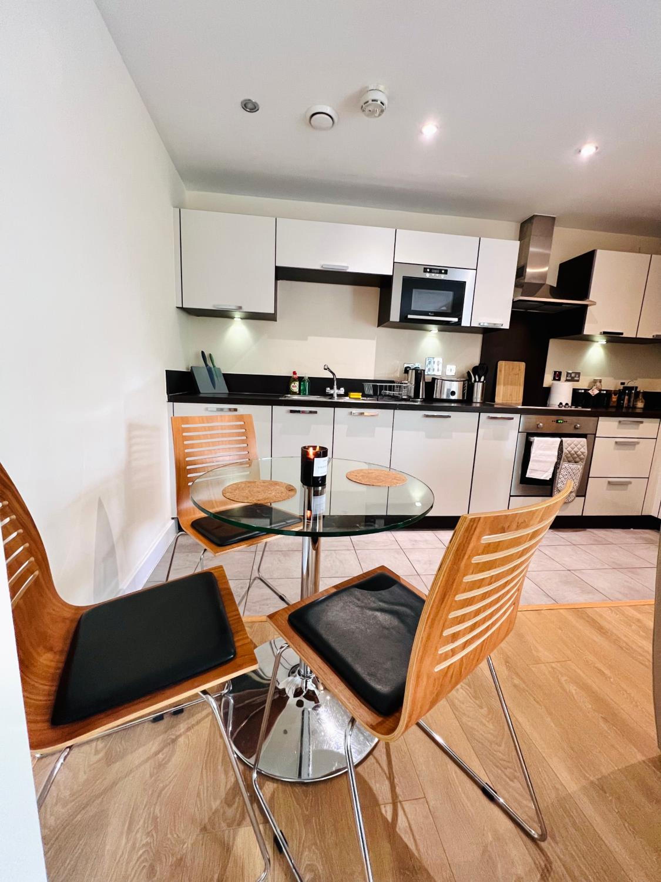 Canada Water SE16 7AQ 2bed apartment