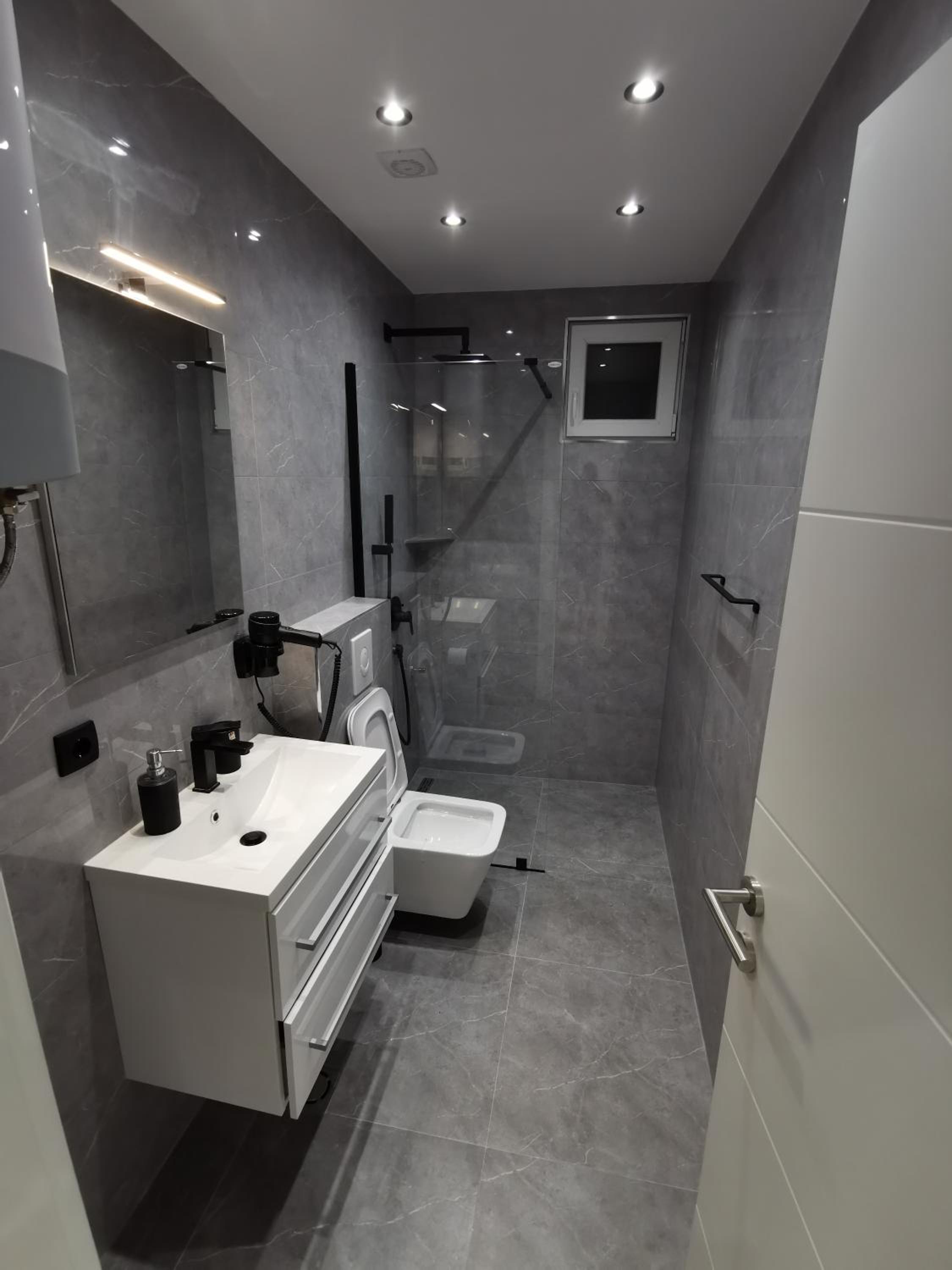 Maric Apartments Njivice Herceg Novi view 4