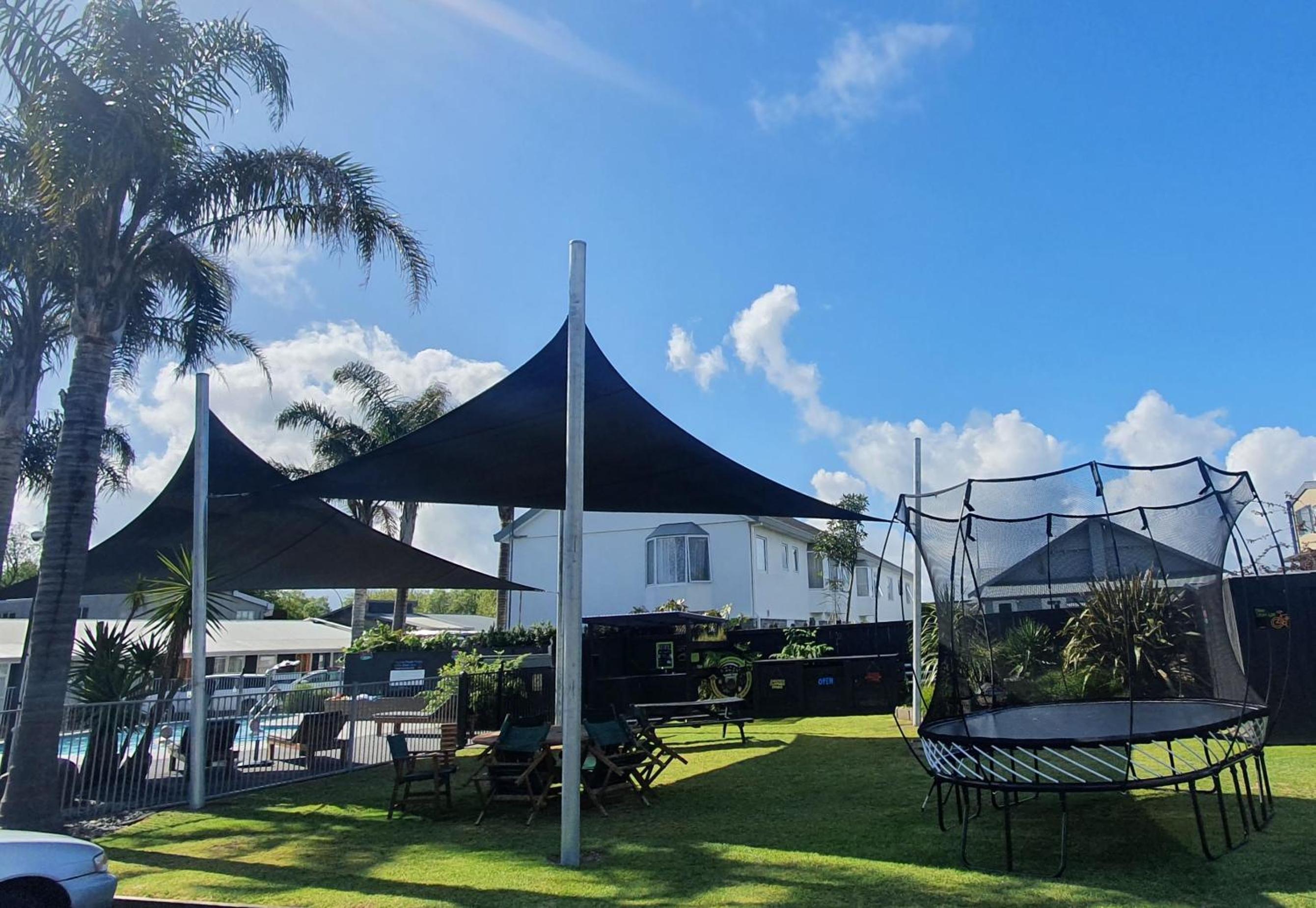 Aura Accommodation