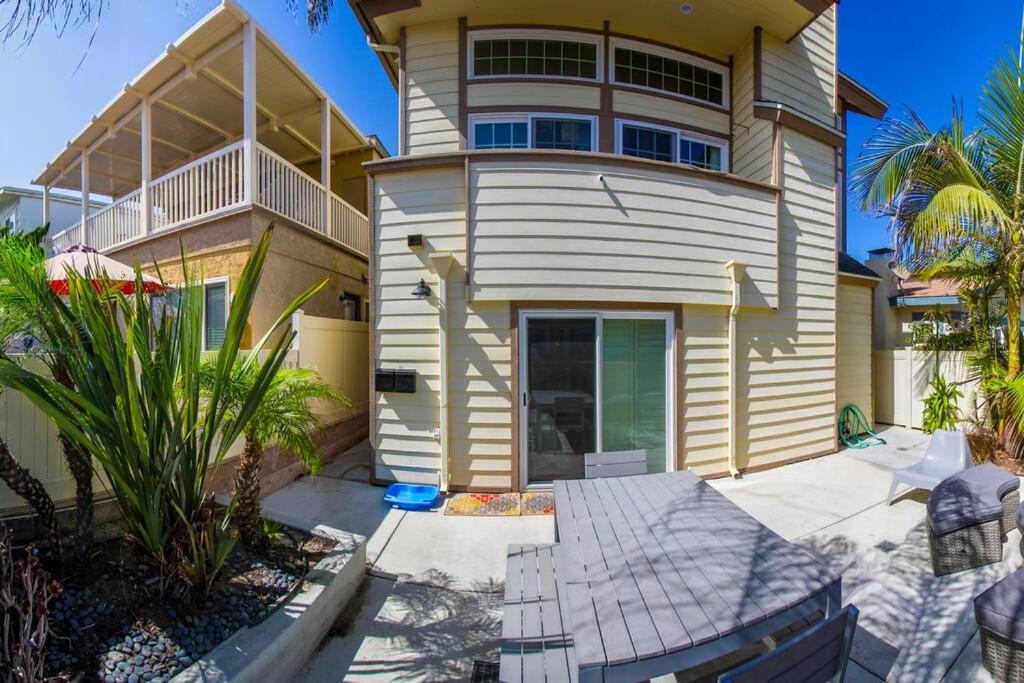 Mission Beach Jamaica” Ocean, Sun, BEACH Views PRIMO LOCATION! view 4