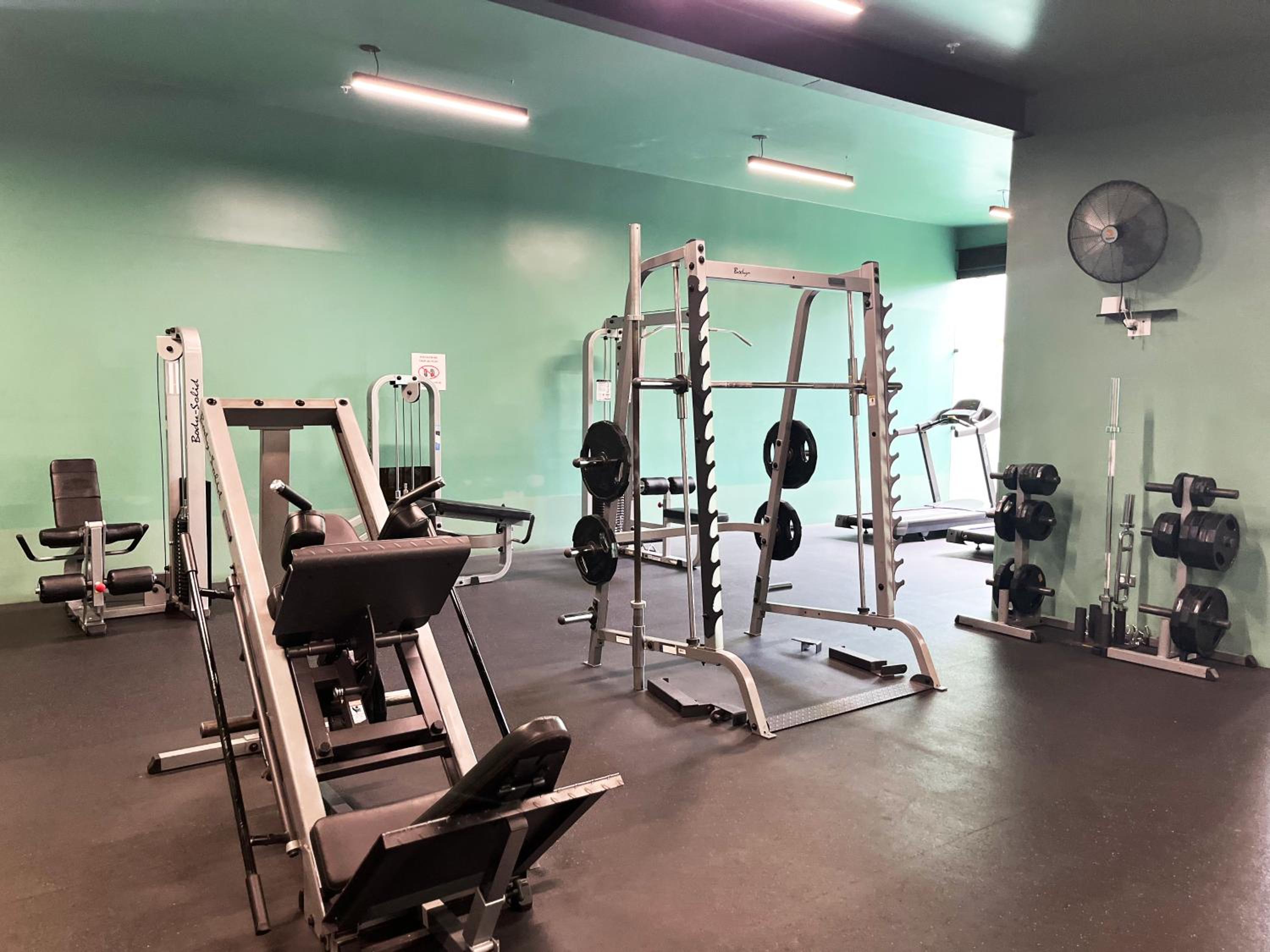 CityScape Properties 20th floor Studio 24-7 Concierge Amenities
