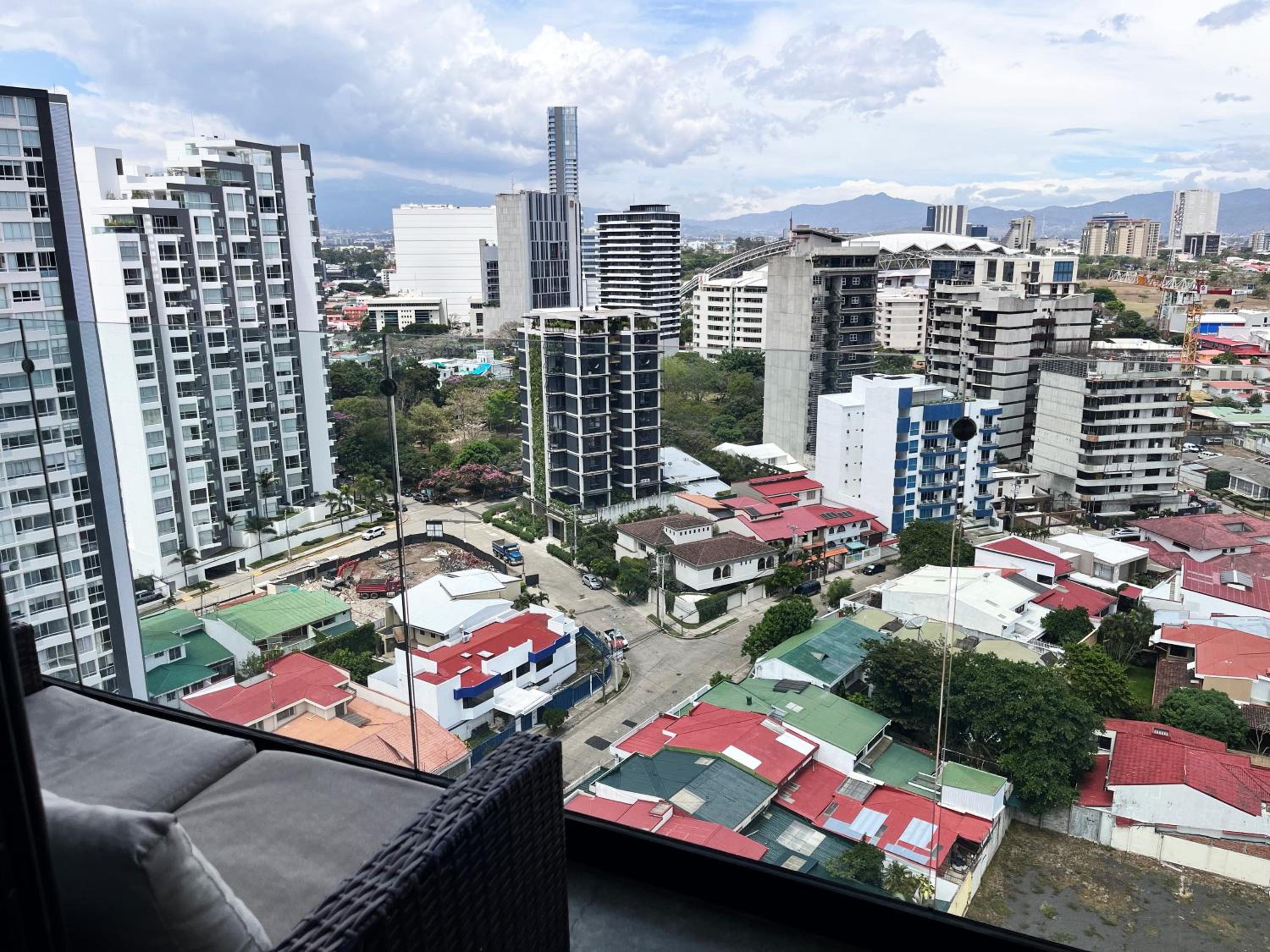 CityScape Properties 20th floor Studio 24-7 Concierge Amenities