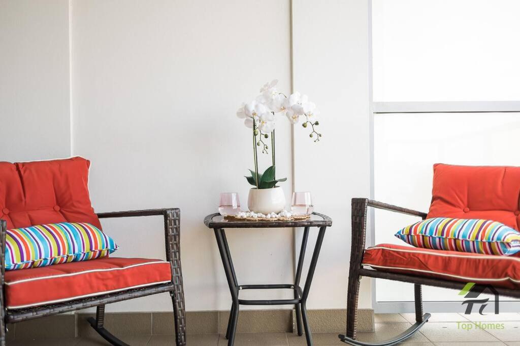 Vivid Unit Next to Campsie 6 mins to train station