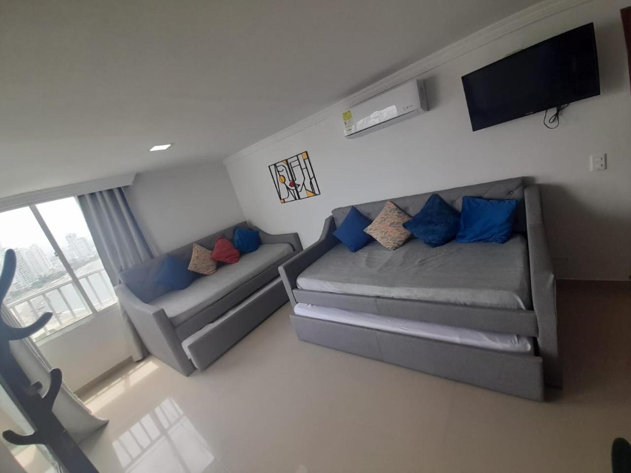 APARTAMENTO CON VISTA AL MAR CARIBE PISO 19 - Espectacular