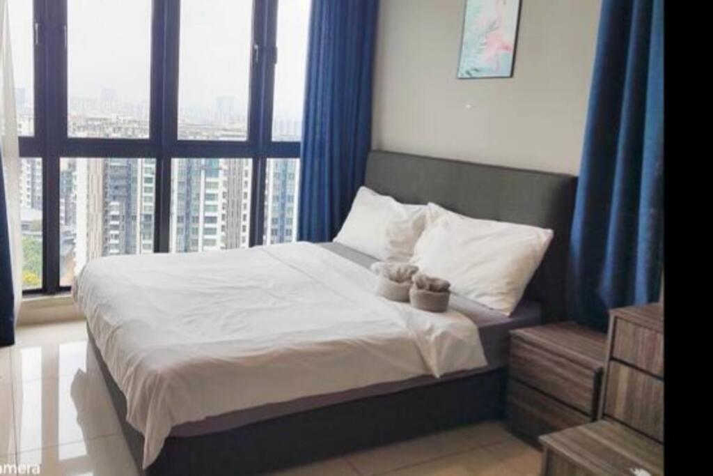 H2O studio unit in ara damansara photo 1