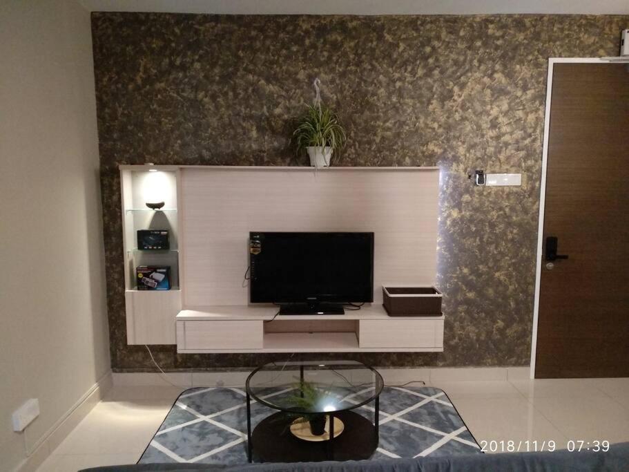 H2O studio unit in ara damansara photo 3