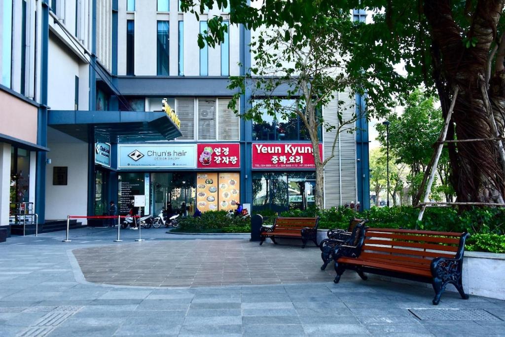 Vinhomes Skylake - 1,2,3 Beds Apartment - Fullhouse/ Spacious