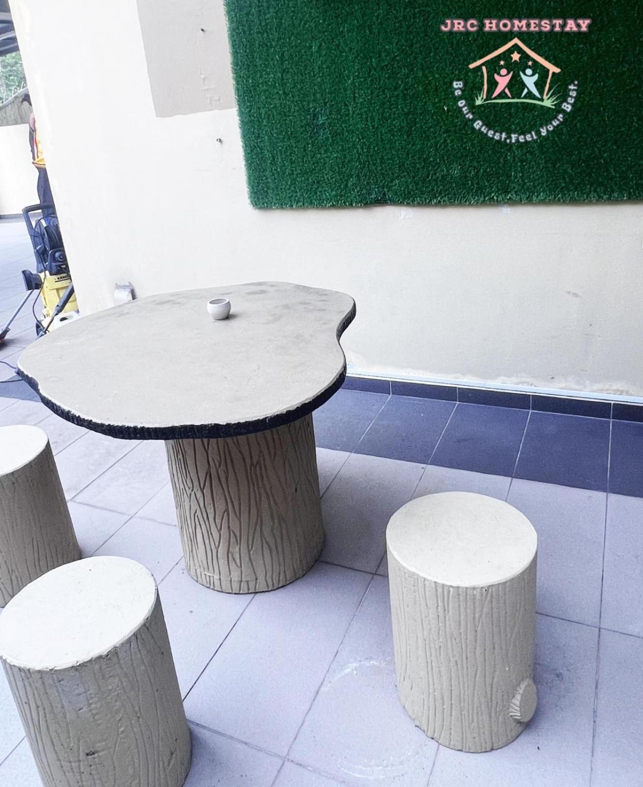 Setia 1 Austin Dato Onn Daya Near YiJia LongSing HeLiXuan Restaurant