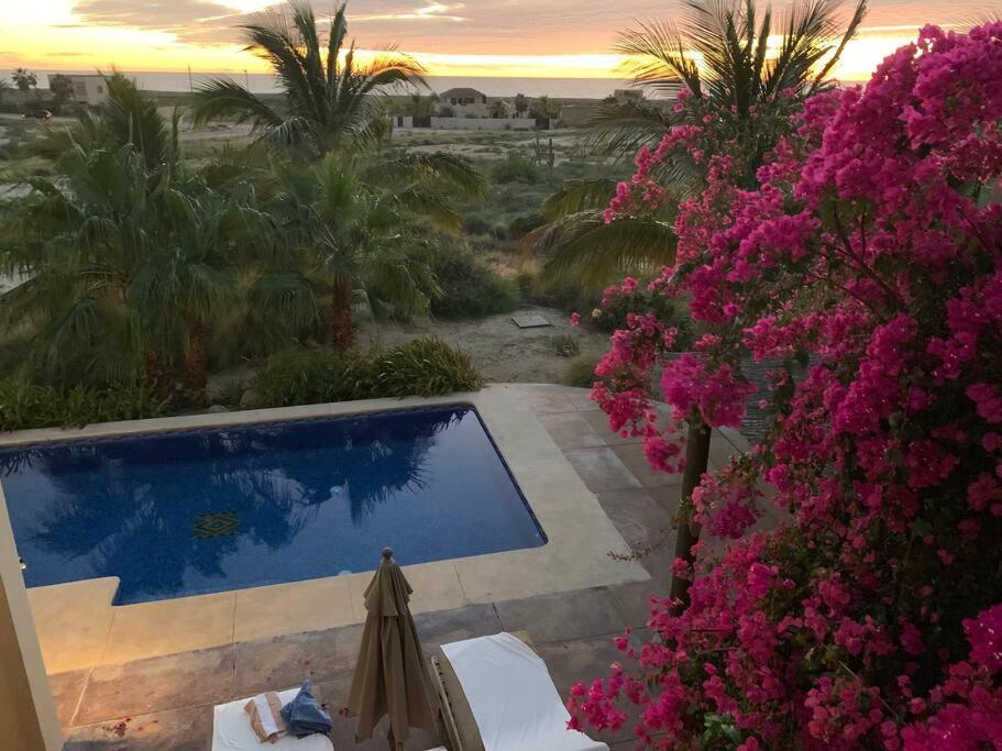 Todas Las Familias, Baja Dream House view 2