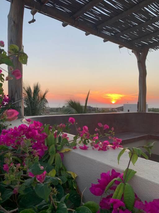 Todas Las Familias, Baja Dream House view 4
