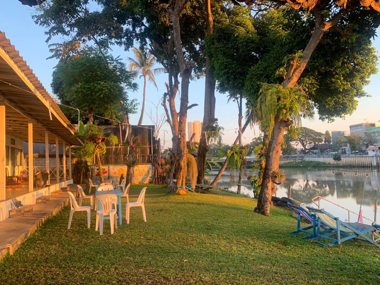 Ban Narai River Guesthouse