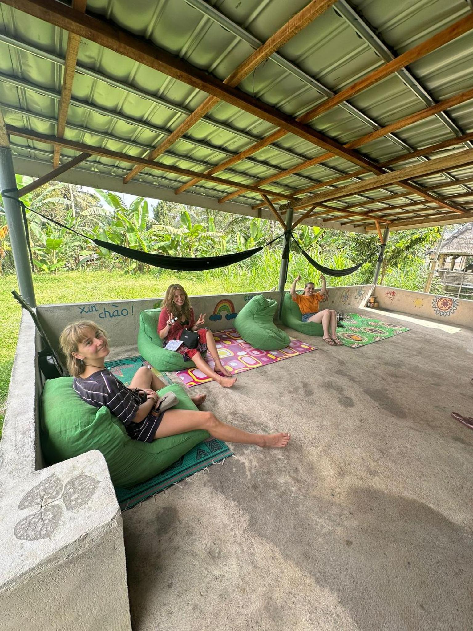 Tetebatu Hostel