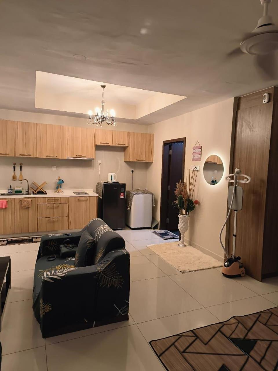 Ksl D'Esplanade Studio Apartment's 5