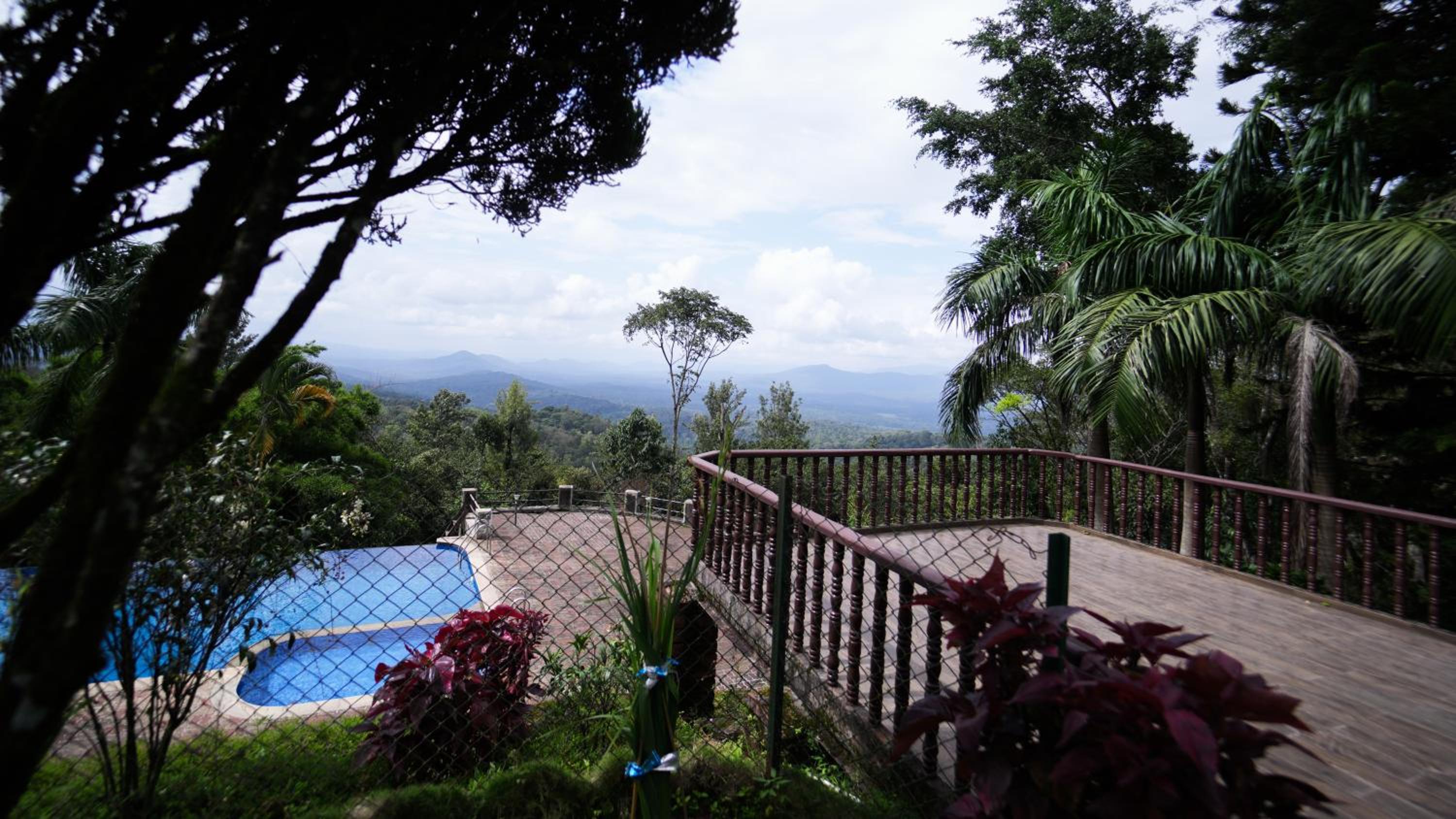 The Verdant Mansion by EWA Properties view 4