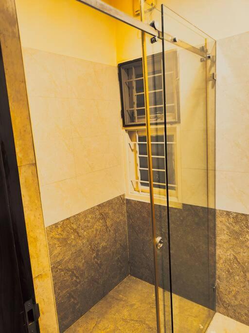 5 bhk plush independent bungalow